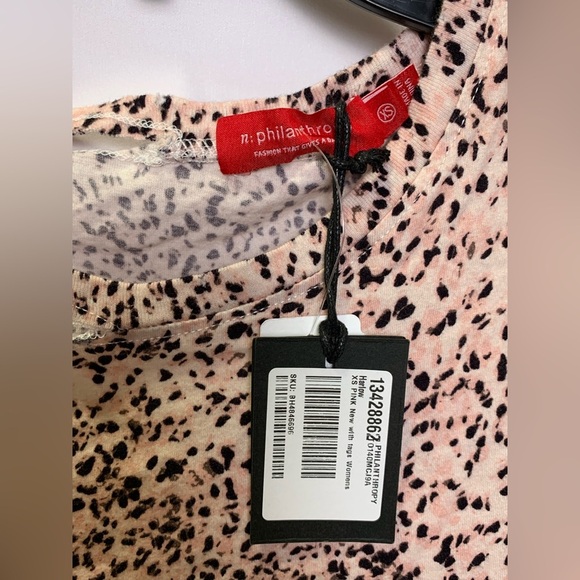 N:PHILANTHROPY
HARLOW PRINTED DISTRESSED T-SHIRT Pink Leopard Print New XS - Picture 11 of 12